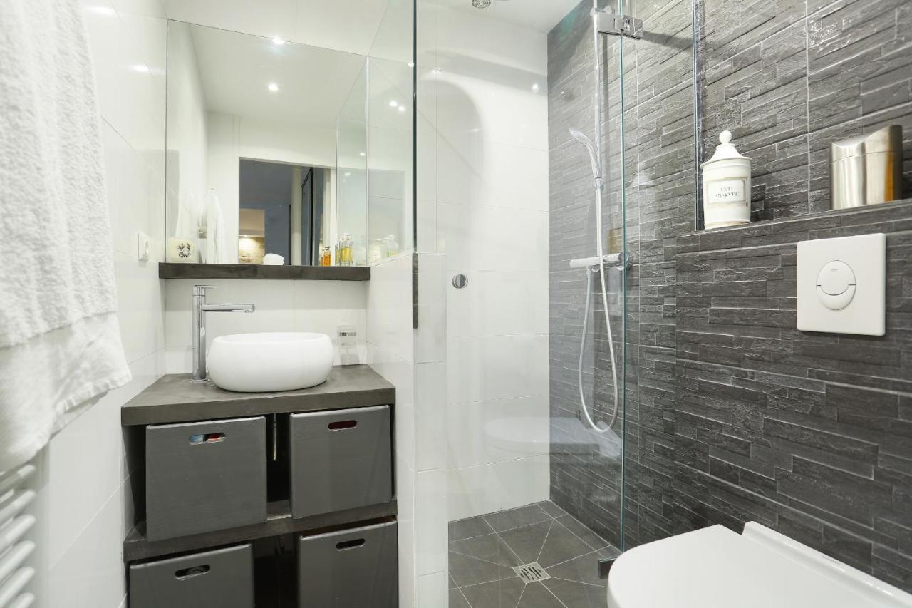 Apartment Champs Elysees By Studio Prestige 巴黎 外观 照片
